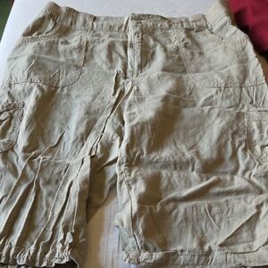 Womens Tan Cargo Shorts